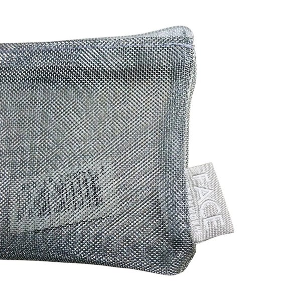 FACE Stockholm silver mesh pouch - Picture 4 of 5